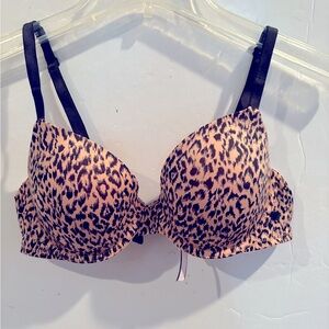 VICTORIA’S SRCRET 38B Lined Demi Leopard Print Bra